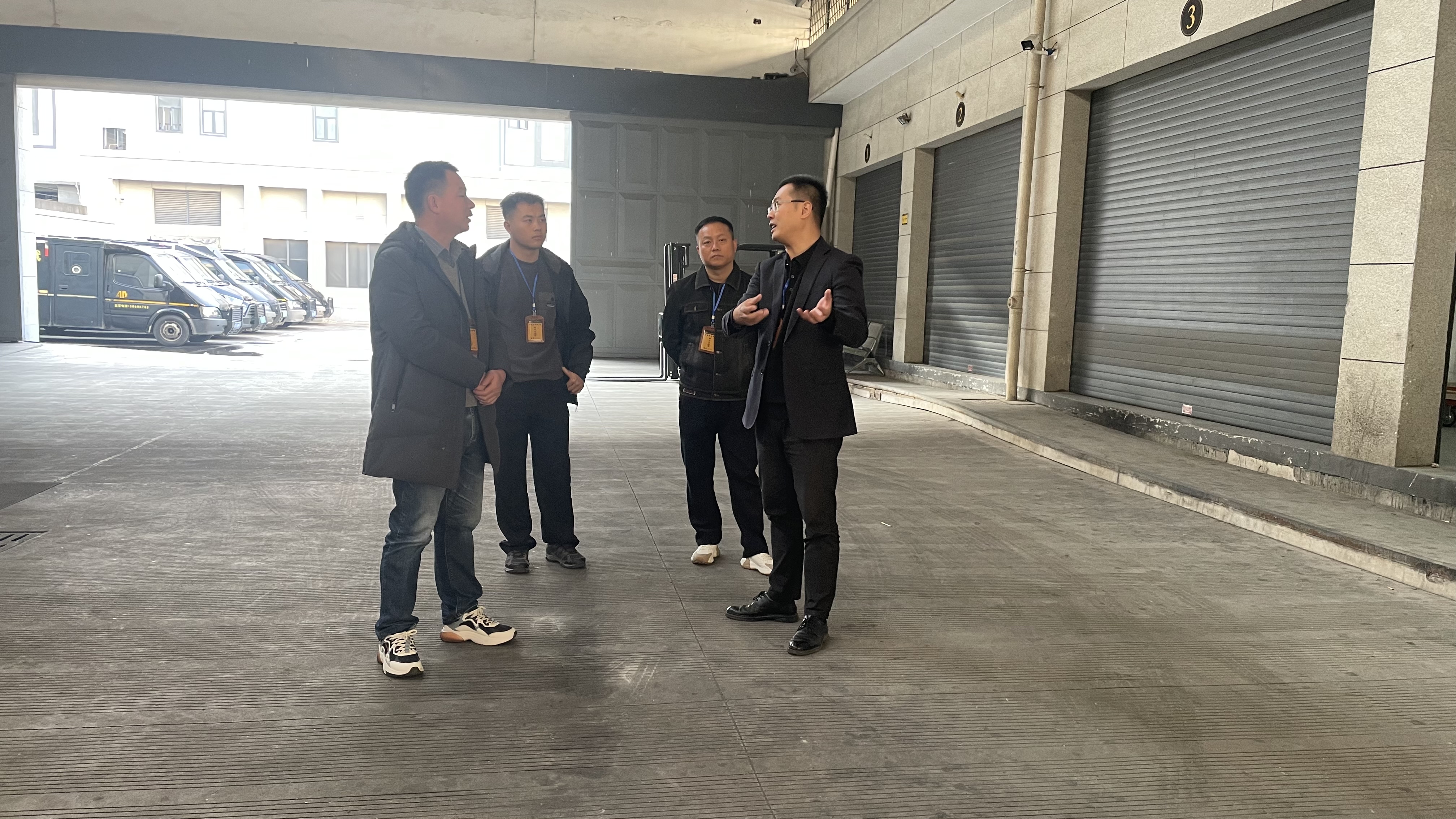 市文旅集團(tuán)赴張家港金盾保安公司、浙江安邦護(hù)衛(wèi)集團(tuán)考察交流