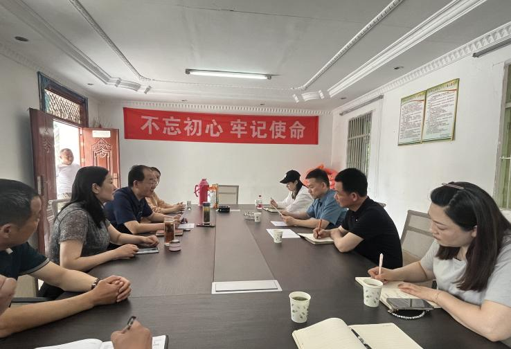 市文旅集團黨委副書記、總經(jīng)理張何何深入新劃轉(zhuǎn)公司調(diào)研